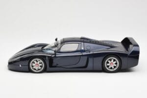 Maserati MC12 Road Car Sinine Metallic AUTOart 1:18 75802 Metall - pilt 4/8