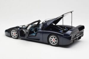 Maserati MC12 Road Car Sinine Metallic AUTOart 1:18 75802 Metall - pilt 5/8