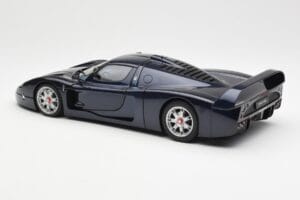 Maserati MC12 Road Car Sinine Metallic AUTOart 1:18 75802 Metall - pilt 7/8