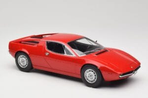 Maserati Merak Punane Minichamps 1:18 107123761 Vaik - pilt 4/6