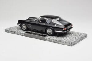 Maserati Mistral Must Minichamps 1:18 107123421 Vaik - pilt 5/6