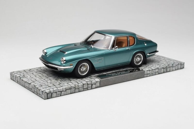 Maserati Mistral Sinine Minichamps 1:18 107123420 Vaik