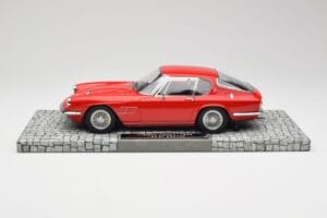 Maserati Mistral Punane Minichamps 1:18 107123422 Vaik - pilt 3/6