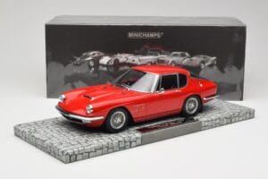 Maserati Mistral Punane Minichamps 1:18 107123422 Vaik - pilt 6/6