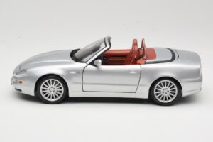 Maserati Spyder Hõbedane Maisto 1:18 31667 Metall - pilt 4/8