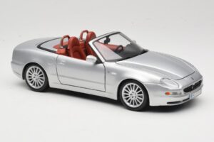 Maserati Spyder Hõbedane Maisto 1:18 31667 Metall - pilt 6/8