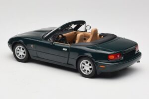 Mazda MX-5 NA Emerald Green Gate 1:18 01017 Metall - pilt 7/8