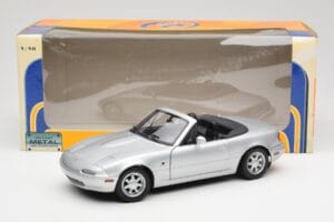 Mazda MX-5 Miata NA Highlight Hõbe Gate 1:18 1015 Metall - pilt 8/8
