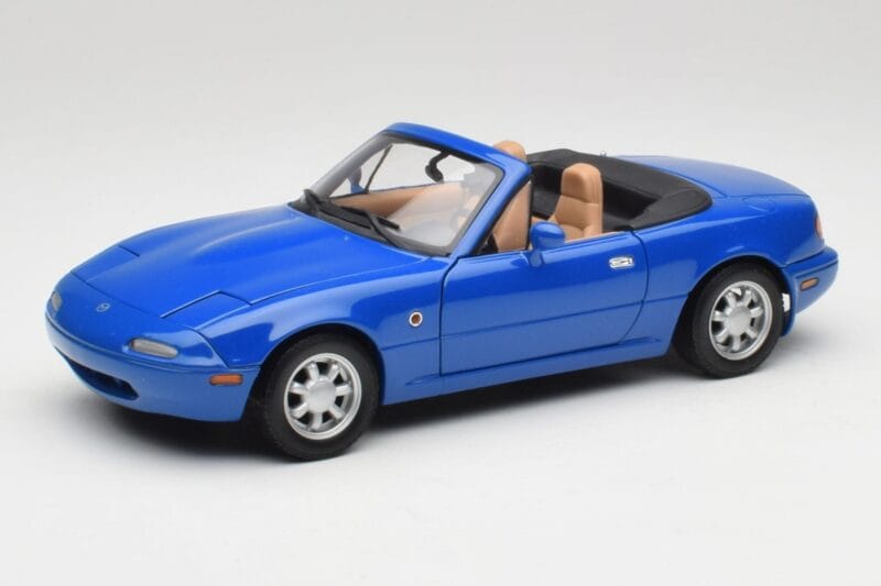 Mazda MX-5 NA Twilight Sinine Mica Gate 1:18 1013 Metall