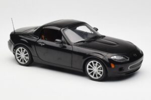 Mazda MX-5 NC Roadster Retractable Hardtop US Spec Must AUTOart 1:18 75971 Metall - pilt 8/10