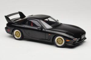 Mazda RX-7 FD Tuned Version Brilliant Black AUTOart 1:18 75968 Metall - pilt 6/8