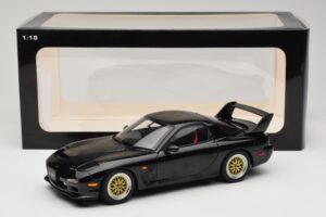 Mazda RX-7 FD Tuned Version Brilliant Black AUTOart 1:18 75968 Metall - pilt 8/8