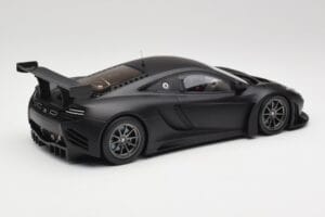 McLaren 12C GT3 Carbon Matt Must Minichamps 1:18 151121390 Metall - pilt 2/6