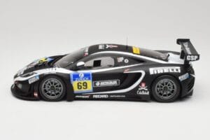 McLaren 12C GT3 Dorr Motorsport #69 C. Adams / M. Klasen 24 Hours Nurburgring 2013 Minichamps 1:18 151131369 Metall - pilt 3/6