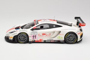 McLaren 12C GT3 #11 Art Grand Prix C. Leclerc / N. Parisy / A. Soucek Spa 24 Hours 2013 Minichamps 1:18 151131311 Metall - pilt 3/6