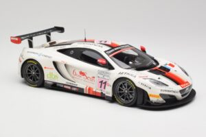 McLaren 12C GT3 #11 Art Grand Prix C. Leclerc / N. Parisy / A. Soucek Spa 24 Hours 2013 Minichamps 1:18 151131311 Metall - pilt 4/6