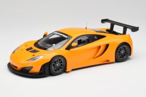 McLaren 12C GT3 Papaya Oranž Minichamps 1:18 151121391 Metall