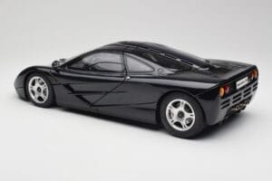 McLaren F1 Blue Metallic Minichamps 1:12 530133130 Metall - pilt 7/8