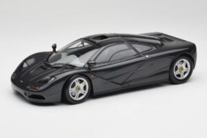 McLaren F1 Carbon Must Metallik Minichamps 1:18 530133420 Metall