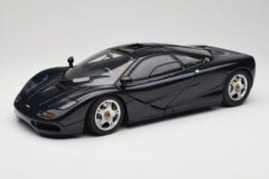 McLaren F1 Dark Blue Metallic Minichamps 1:12 530133128 Metall