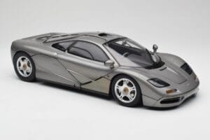 McLaren F1 Dark Silver Minichamps 1:12 530133124 Metall - pilt 6/8