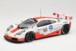McLaren F1 GTR GT1 #30 West Competition J. Nielsen 1996 UT Models 1:18 39624 Metall