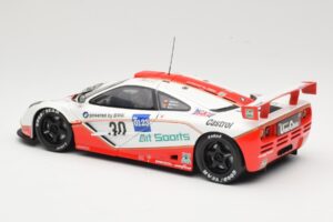 McLaren F1 GTR GT1 #30 West Competition J. Nielsen 1996 UT Models 1:18 39624 Metall - pilt 7/8