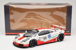 McLaren F1 GTR GT1 #30 West Competition J. Nielsen 1996 UT Models 1:18 39624 Metall - pilt 8/8