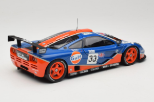McLaren F1 GTR Gulf #33 R. Bellm / M. Weaver / J-J. Lehto 24 Hours of Le Mans 1996 UT Models 1:18 530161833 Metall - pilt 3/8