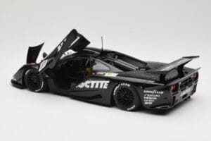 McLaren F1 GTR Gulf Team Davidoff #41 T. Bscher / E. Pirro / R. Capello 24 Hours of Le Mans 1998 Minichamps 1:18 530133841 Me - pilt 5/8