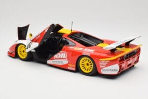 McLaren F1 GTR Gulf Team Davidoff #40 D. O'Rourke / G. Sugden / J. Auberlein 24 Hours of Le Mans 1998 Minichamps 1:18 5301338 - pilt 5/8