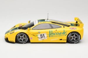McLaren F1 GTR Harrods Mach One Racing #51 A. Wallace / D. Bell / J. Bell 24 Hours of Le Mans 1995 Minichamps 1:18 530133551  - pilt 4/8