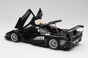 McLaren F1 GTR #41 T. Büscher / R. Gounon 1997 UT Models 1:18 26011 Metall - pilt 5/8