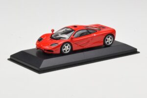 McLaren F1 Punane Minichamps 1:43 433133438 Metall - pilt 2/4
