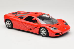 McLaren F1 High Mirror Light Red Guiloy 1:18 67505 Metall - pilt 6/8