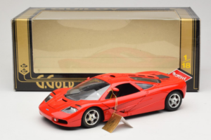 McLaren F1 High Mirror Light Red Guiloy 1:18 67505 Metall - pilt 8/8
