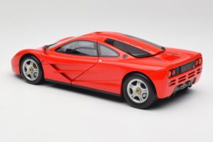 McLaren F1 Magma Punane Minichamps 1:18 530133422 Metall - pilt 7/8