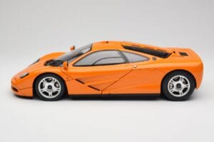 McLaren F1 Oranž Minichamps 1:12 530133131 Metall - pilt 5/9
