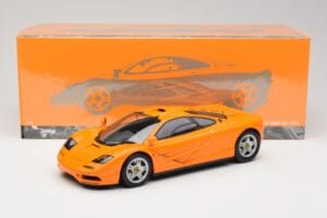 McLaren F1 Oranž Minichamps 1:18 530133421 Metall - pilt 8/8