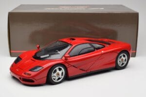 McLaren F1 Punane Minichamps 1:12 530133125 Metall - pilt 9/9