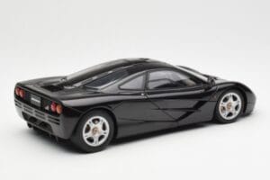 McLaren F1 Road Car Must AUTOart 1:18 76002 Metall - pilt 3/8