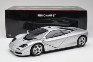 McLaren F1 Hõbe Minichamps 1:12 530133129 Metall - pilt 8/8