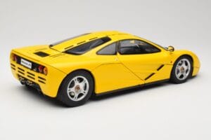 McLaren F1 Kollane Minichamps 1:12 530133121 Metall - pilt 3/9