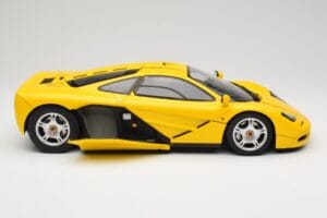 McLaren F1 Kollane Minichamps 1:12 530133121 Metall - pilt 4/9