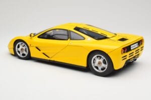 McLaren F1 Kollane Minichamps 1:12 530133121 Metall - pilt 8/9