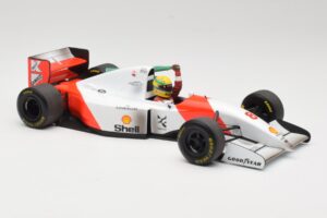 McLaren MP4/8 Ford #8 A. Senna Winner Australian GP 1993 Minichamps 1:18 540933838 Metall - pilt 5/7
