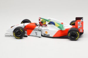 McLaren MP4/8 Ford #8 A. Senna Winner European GP Donington 1993 Minichamps 1:18 540931848 Metall - pilt 3/6