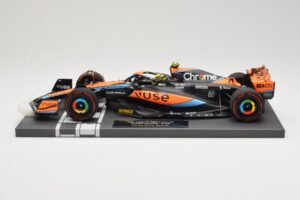 McLaren MCL60 #4 L. Norris F1 2023 Minichamps 1:18 537231804 Metall