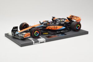 McLaren MCL60 #81 O. Piastri F1 2023 Minichamps 1:18 537231881 Metall - pilt 2/6