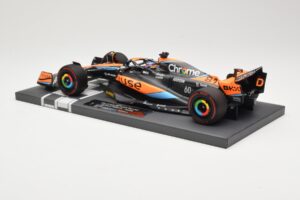 McLaren MCL60 #81 O. Piastri F1 2023 Minichamps 1:18 537231881 Metall - pilt 5/6